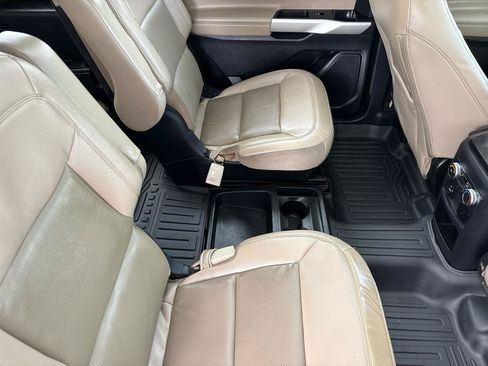 Used 2021 Ford Explorer Limited w/ Equipment Group 301A RWD image 27
