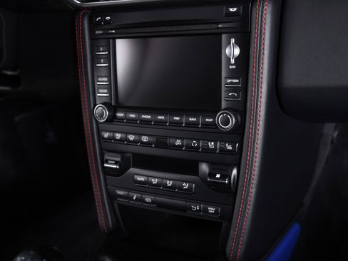 Used 2011 Porsche 911 Carrera 4S image 20