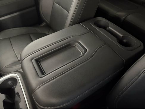 Used 2021 Chevrolet Silverado 1500 LT Trail Boss w/ Convenience Package II AWD/4WD image 26