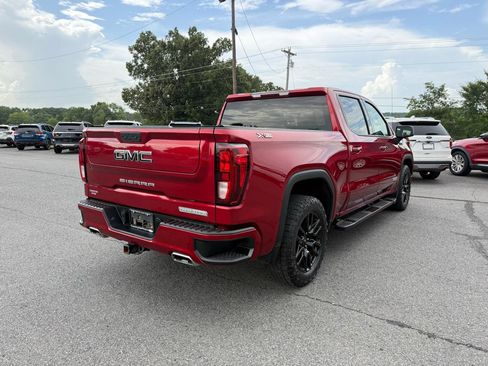 Used 2022 GMC Sierra 1500 Elevation AWD/4WD image 6