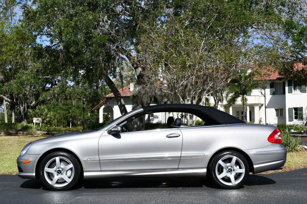 Used 2005 Mercedes-Benz CLK 500 Cabriolet image 35