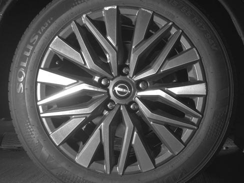 Used 2025 Nissan Altima 2.5 SV image 15