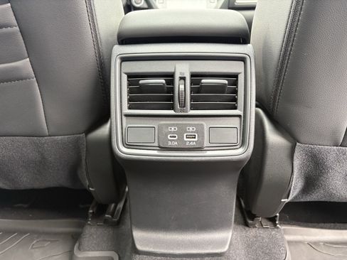 Certified 2025 Subaru Forester Premium w/ Convenience Package #1 image 32