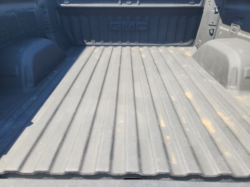 Used 2025 GMC Sierra 1500 AT4X AWD/4WD image 33