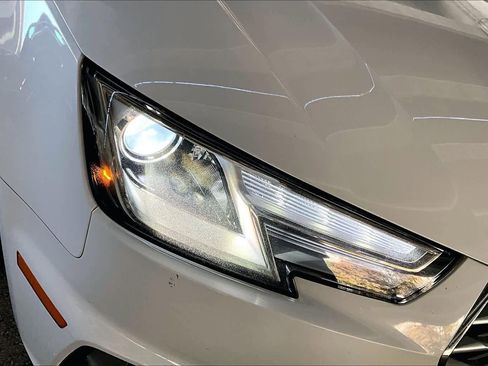 Used 2019 Audi A4 2.0T Premium w/ Convenience Package image 27