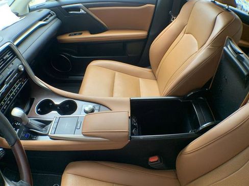 Certified 2022 Lexus RX 350 FWD w/ Premium Package image 21