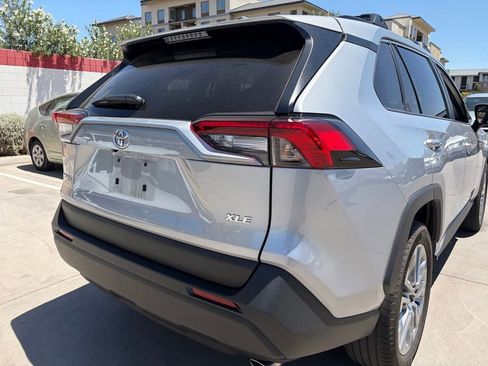 Used 2025 Toyota RAV4 XLE Premium w/ Weather Package FWD image 4