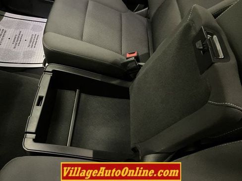 Used 2019 Chevrolet Silverado 1500 LT image 22