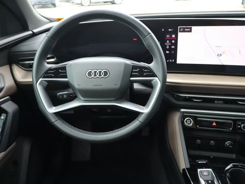 Used 2025 Audi Q5 Prestige AWD/4WD image 13