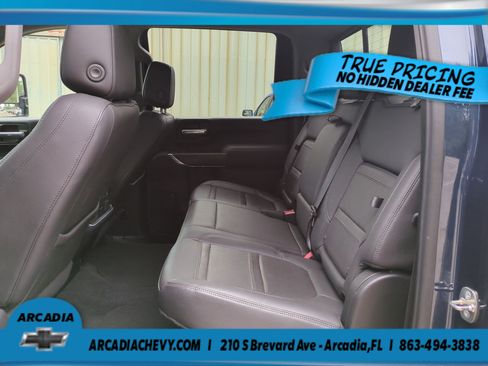 Used 2020 GMC Sierra 2500 Denali w/ Denali Ultimate Package AWD/4WD image 13