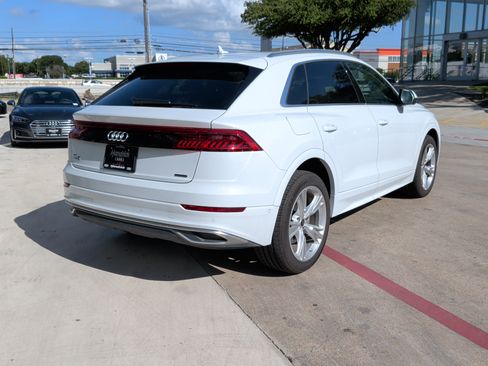 Certified 2023 Audi Q8 Premium w/ Convenience Package AWD/4WD image 10