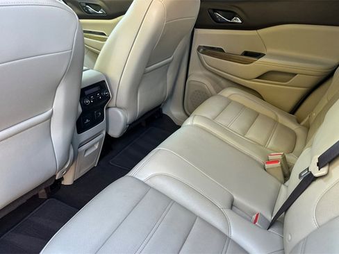 Used 2018 GMC Acadia Denali w/ Technology Package image 13