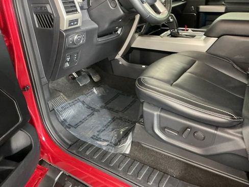 Used 2020 Ford F150 Lariat image 16