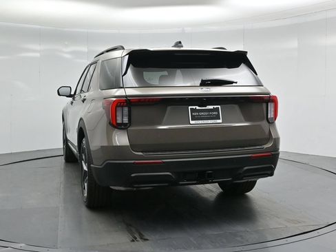 New 2026 Ford Explorer ST-Line RWD image 31