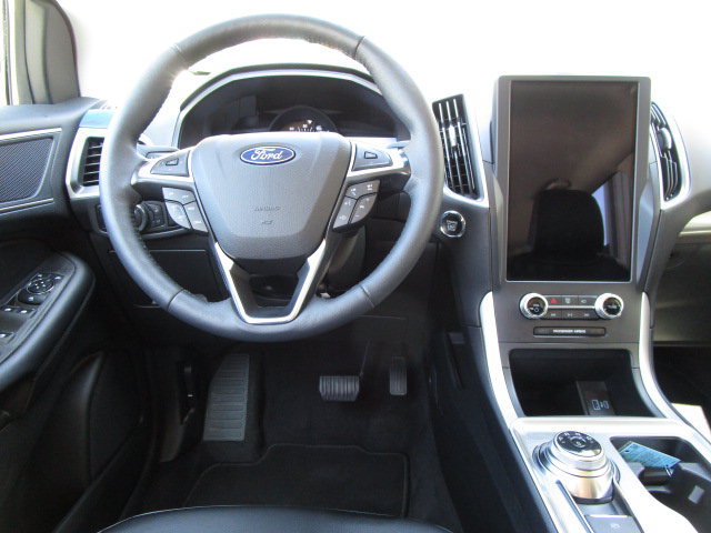 Used 2023 Ford Edge SEL w/ Convenience Package AWD/4WD image 13