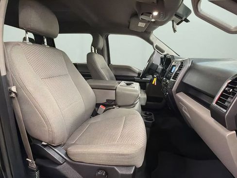 Used 2015 Ford F150 XLT AWD/4WD image 9