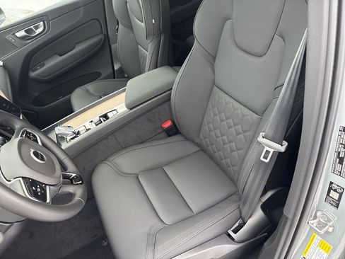 New 2026 Volvo XC60 T8 Plus w/ Protection Package Premier AWD/4WD image 20