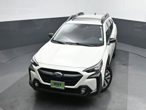 Used 2024 Subaru Outback Premium image 35