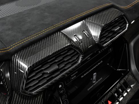 Used 2023 Lamborghini Urus Performante image 86