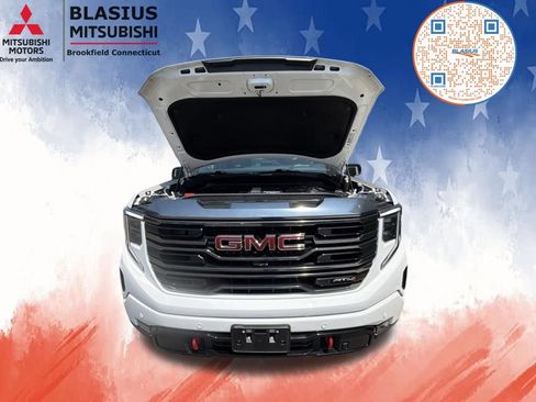Used 2023 GMC Sierra 1500 AT4 w/ Technology Package AWD/4WD image 52