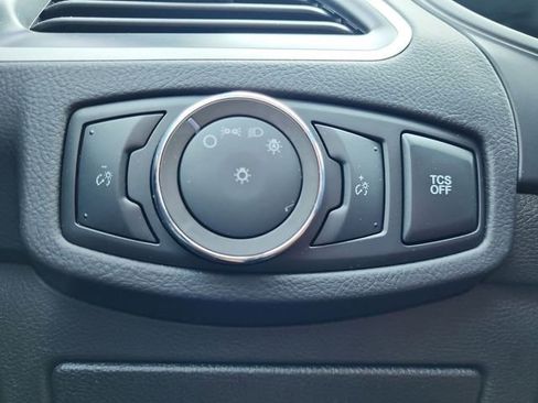 Used 2024 Ford Edge SEL image 4