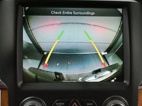 Used 2015 RAM 3500 Laramie Longhorn image 20