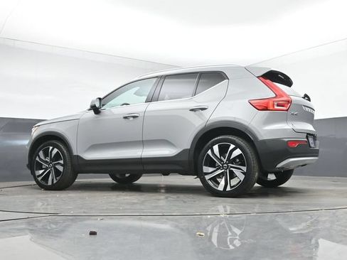 Used 2024 Volvo XC40 B5 Plus w/ Climate Package AWD/4WD image 42