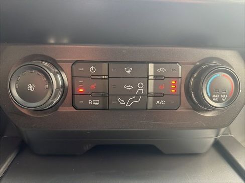 Used 2019 Ford F350 XLT w/ XLT Premium Package image 24