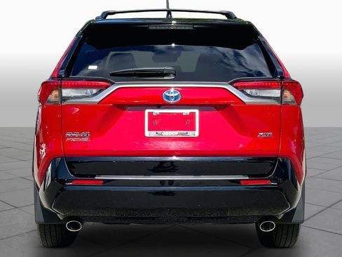 Used 2024 Toyota RAV4 XSE w/ Weather Package AWD/4WD image 5