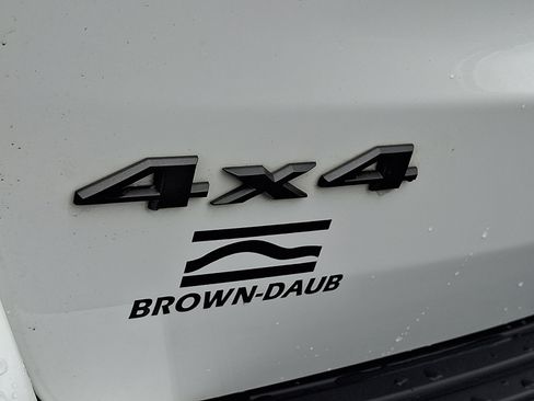 Certified 2021 Jeep Grand Cherokee Trailhawk w/ Trailhawk Luxury Group image 38