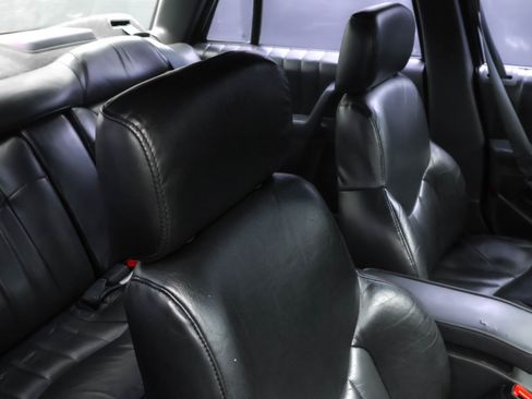 Used 1994 Oldsmobile Cutlass Supreme S image 22