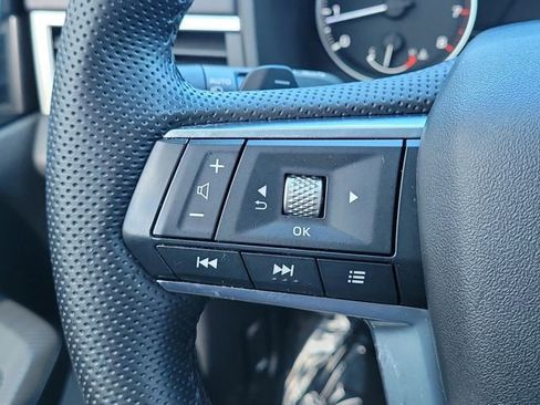 Used 2023 Mitsubishi Outlander SE FWD image 23