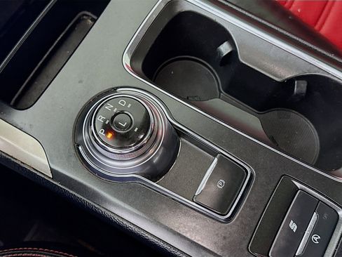 Used 2020 Ford Fusion SE image 20