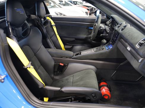Used 2023 Porsche 718 Cayman GT4 RS image 37
