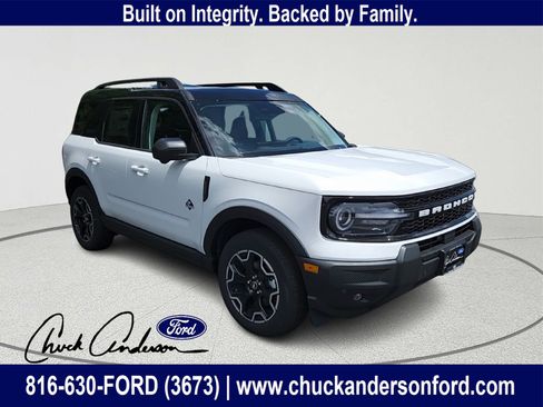 New 2025 Ford Bronco Sport Outer Banks w/ Outer Banks Tech Package+ image 1