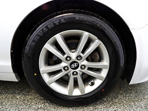 Used 2017 Hyundai Sonata SE FWD image 20