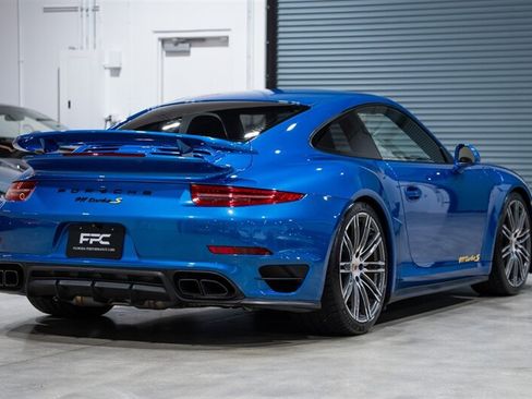 Used 2014 Porsche 911 Turbo S w/ Light Design Package AWD/4WD image 15