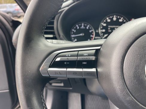 Used 2023 MAZDA MAZDA3 s image 16