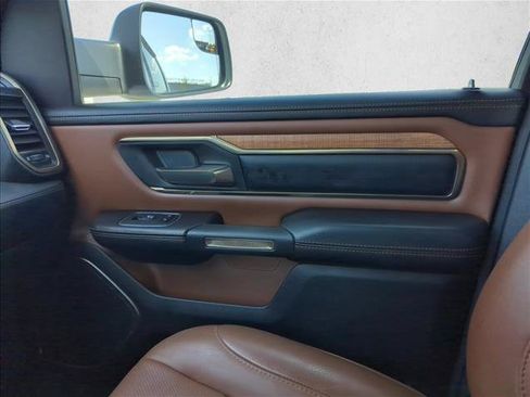 Used 2022 RAM 1500 Limited AWD/4WD image 26
