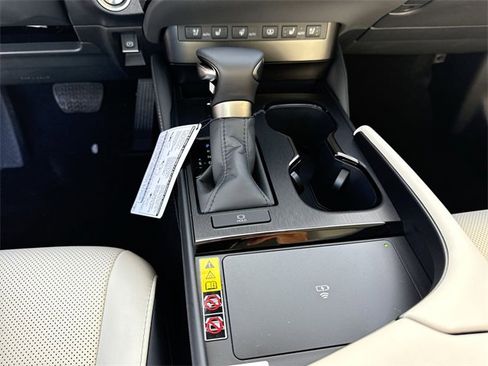 New 2025 Lexus ES 350 350 image 21