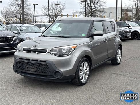 Used 2015 Kia Soul + image 5