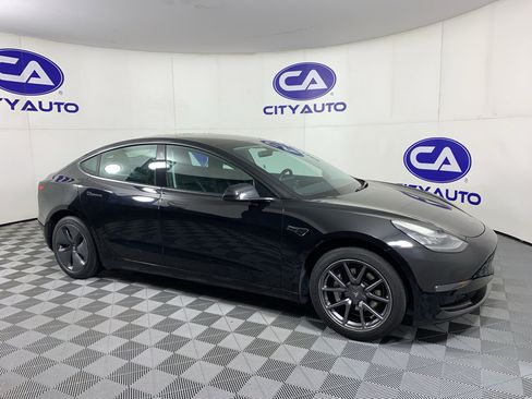 Used 2019 Tesla Model 3 Long Range image 1