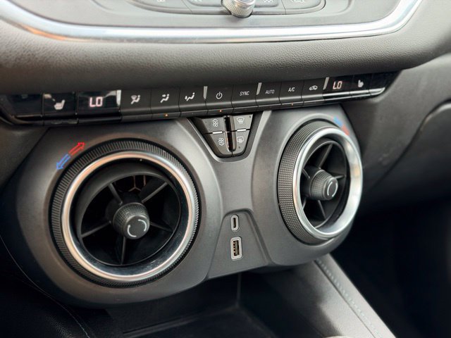 Used 2020 Chevrolet Blazer LT FWD image 16