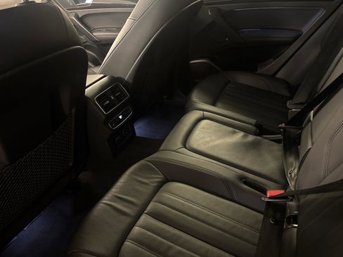 Used 2019 Audi Q5 Premium Plus w/ Premium Plus Package image 11