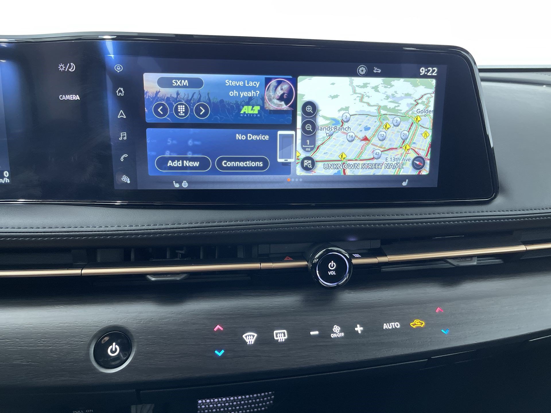 Certified 2024 Nissan Ariya AWD image 18