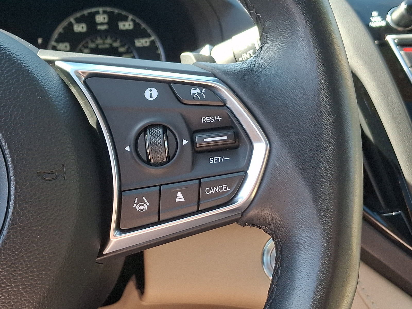 Certified 2023 Acura RDX w/ Technology Package AWD/4WD image 24