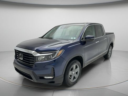 Used 2023 Honda Ridgeline RTL-E image 3