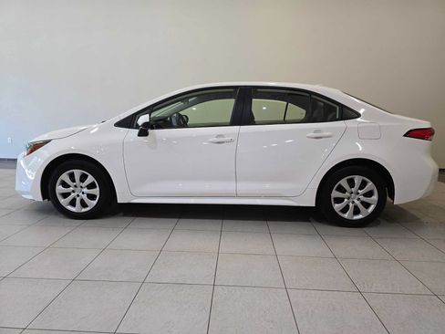 Certified 2024 Toyota Corolla LE FWD image 3