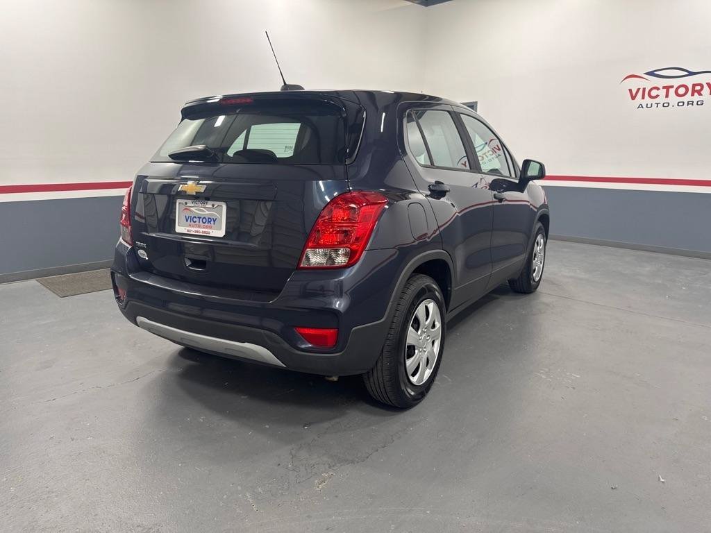Used 2019 Chevrolet Trax LS FWD image 3