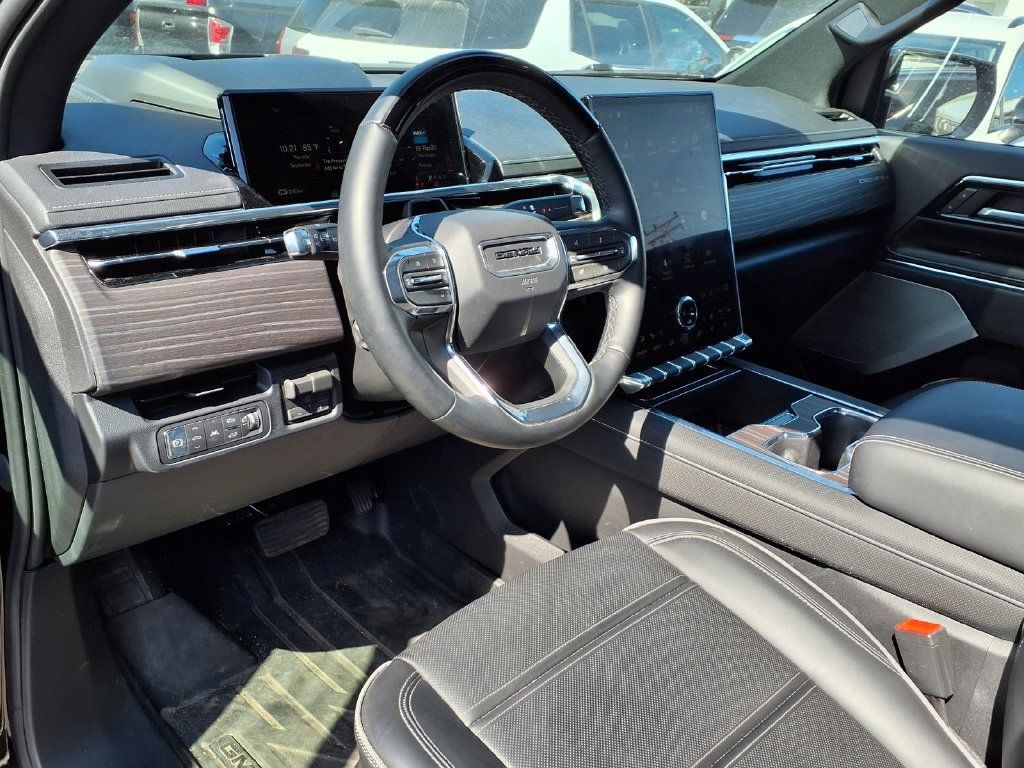 Used 2026 GMC Sierra EV Denali AWD/4WD image 4